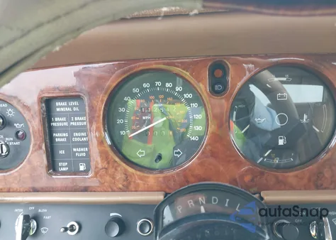 1986 Rolls-Royce Silver Spirit from USA, damaged, VIN SCAZS42A2GCX14680